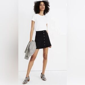 Madewell Stretch Denim A-Line Mini Skirt in Black Frost size 8